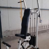 Vertical Traction Technogym 