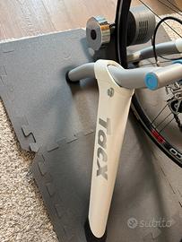 Tacx Flow Smart + Copertone Trainer