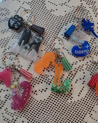 accessori in resina  lettere portachiavi 