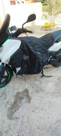 copertina scooter tucano urbano 