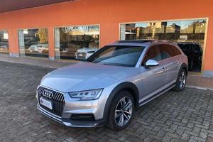Audi A4 allroad 3.0 tdi Bus. 218cv s-tronic Tetto 
