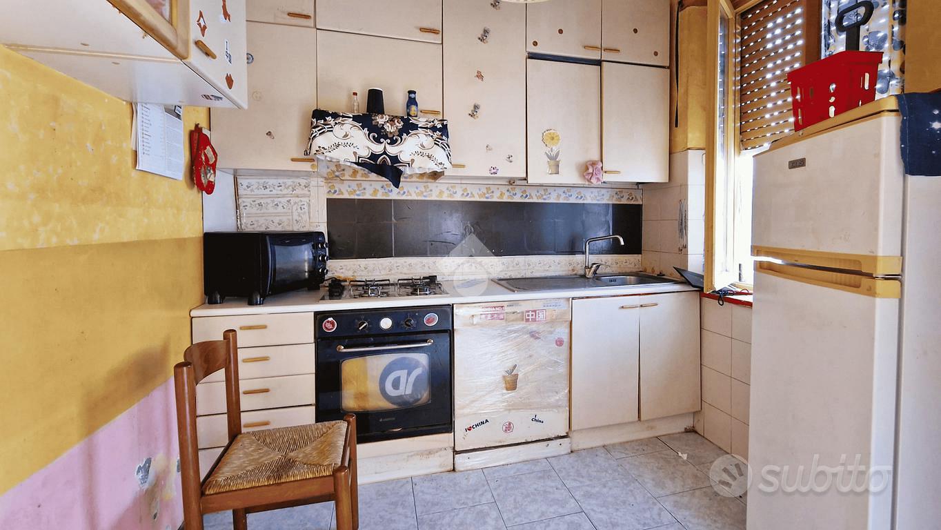3 LOCALI A GALLARATE - Vista 3