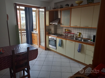 Ampio appartamento nel cuore di Genneruxi