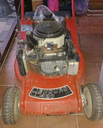 Rasaerba motore a scoppio