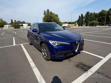 Alfa Romeo Stelvio Benzina 2022