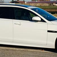 JAGUAR XF SPORTBRAKE R-LINE