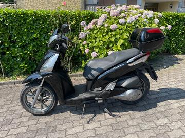 Kymco People 300i GT 300 ABS