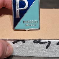 Stemma Vespa  faro basso originale dell'epoca