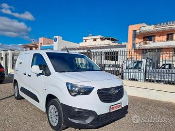 Opel combo 2020 attrezzato 3 posti