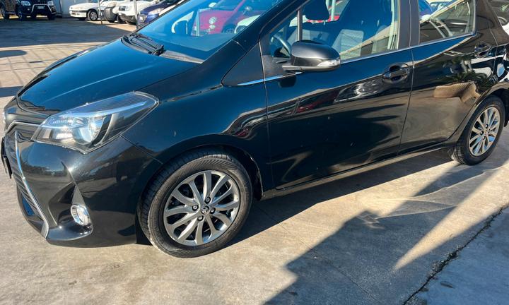 Toyota Yaris 1.4 D-4D 5 porte Lounge