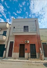 Primo Piano Con Terrazzo Panoramico