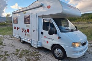 Camper mansardato Roller Team