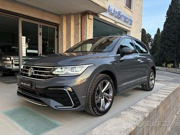 VOLKSWAGEN Tiguan 2.0 TDI 150 CV SCR DSG R-Line