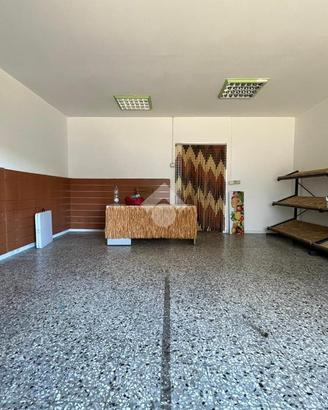 NEGOZIO A NOVI LIGURE