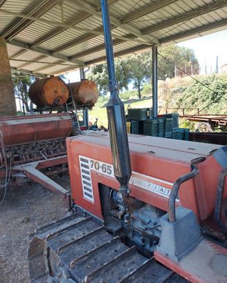 Trattore cingoli fiat