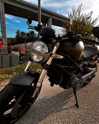 Ducati Monster 696+ - 2008