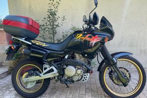 HONDA NX 650 Dominator 1992 km 8.900