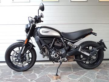 Ducati Scrambler Icon Dark 800 - anno 2020