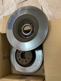 Dischi freno anteriori Ford Focus ST mk3.5