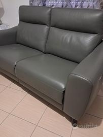 Divano in vera pelle Poltrone e Sofà 