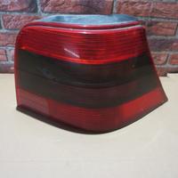 fanale posteriore destro volkswagen golf 4