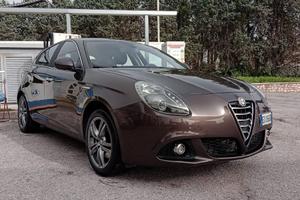auto alfa romeo giulietta 2000dti 09/2014 distinct