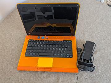 Sony VAIO Arancione Neon (VPCCA) - Non funzionante