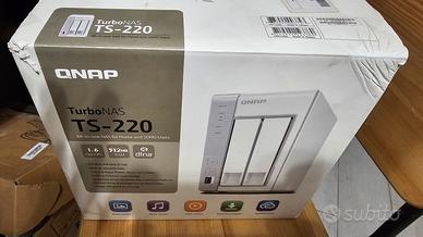 NAS QNAP TS220 2 X 1TB WD RED