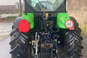 Trattore deutz fahr