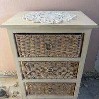 Mobiletto cassetti in vimini