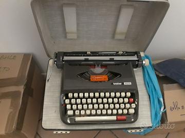 Macchina da scrivere