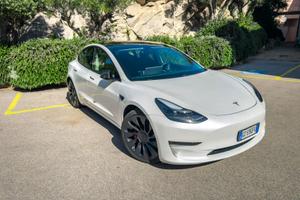 Tesla model 3 performance 2021