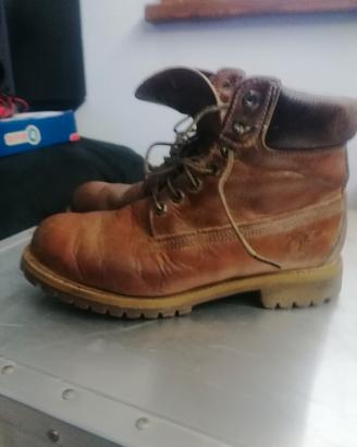 scarponcini timberland 42  W8 in pelle 