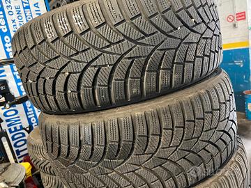 225 45 17 TOYO TIRES