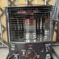 Stufa a combustibile liquido cherosene.