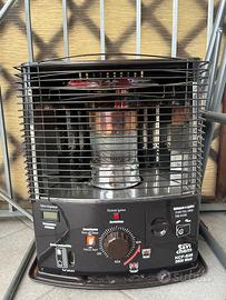 Stufa a combustibile liquido cherosene.