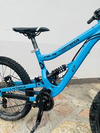 Bici downhill Commencal ragazzo