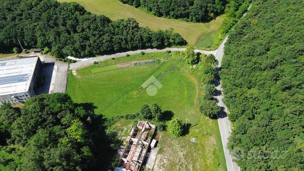 CAPANNONE A SOIANO DEL LAGO