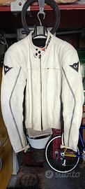 Tuta moto Dainese in pelle 2 pezzi divisibile – 52