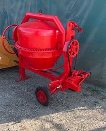 Betoniera benna cisterna cemento calcestruzzo