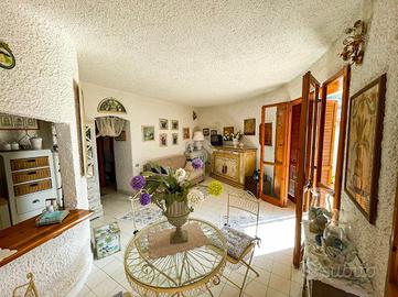 PORZIONE DI QUADRIFAMILIARE A FALCONARA ALBANESE