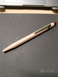 Caran d'Ache - penna a sfera