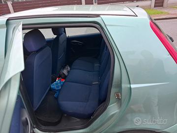 fiat punto anno 2000