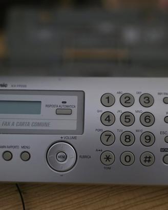 PANASONIC Fax, Telefono, Fotocopiatrice A4 + Toner