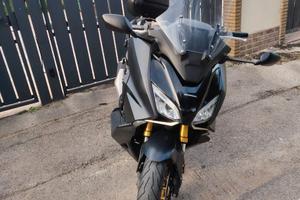 Honda Forza 750 special edition