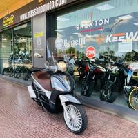 PIAGGIO Beverly 300 i.e. AL PREZZO PIU' BASSO DI