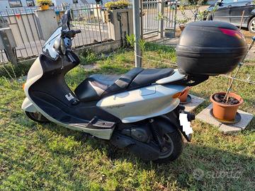 Yamaha Majesty 125