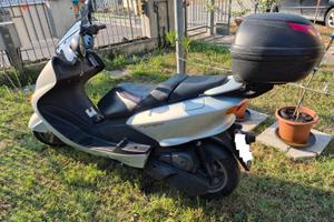Yamaha Majesty 125