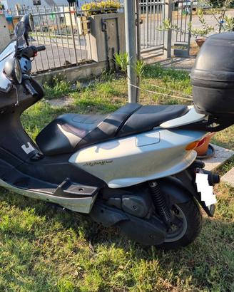 Yamaha Majesty 125