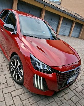 Peugeut 208 Hibryd  cambio automatico